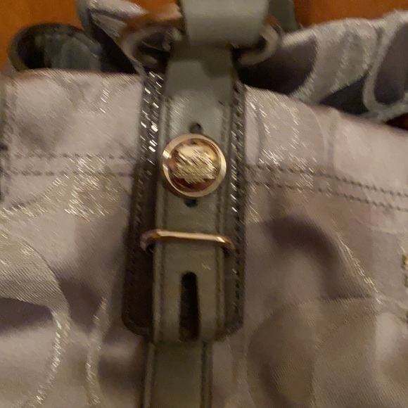 Silver Coach tote - Picture 4 of 13